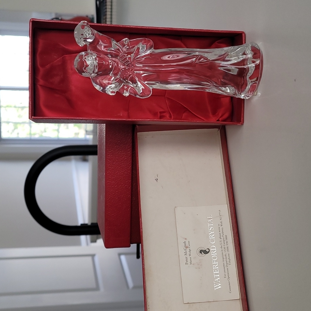 Rare Warerford Crystal Nativity Collection Dheppard with Lamb